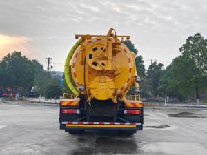 Camion de nettoyage des égouts combiné FOTON AUMAN à 6 roues, 15 mètres cubes, Euro 3/5, disponible en version LHD/RHD, personnalisable en usine, export - Product Image 5