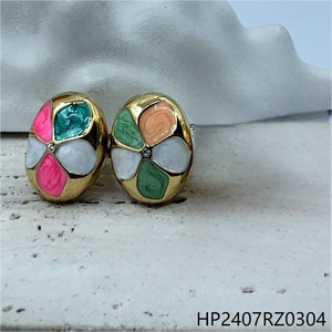 Boucles d'oreilles clous tendance pour femme en alliage plaqué or avec incrustation émaillée colorée et zircon serti clos, accessoire de bijouterie - Product Image 3