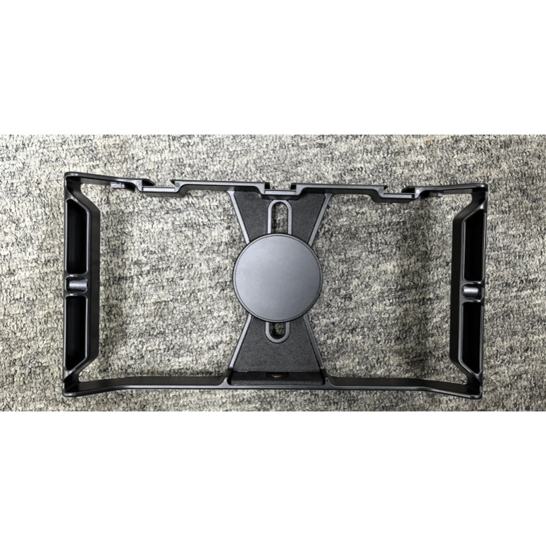 Magnetic phone frame