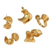 Gaovo – Ensemble de boucles d'oreilles créoles géométriques en acier inoxydable 316 plaqué or 18 carats pour femme, bijoux de mode minimalistes irréguliers pour mariage