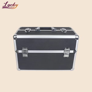 Maletín <span class=keywords><strong>de</strong></span> <span class=keywords><strong>Maquillaje</strong></span> Profesional <span class=keywords><strong>de</strong></span> Aluminio, <span class=keywords><strong>Caja</strong></span> <span class=keywords><strong>de</strong></span> <span class=keywords><strong>Herramientas</strong></span> Portátil con Correa <span class=keywords><strong>para</strong></span> el Hombro, Estuche Médico Rígido con Cierre - Product Image 2