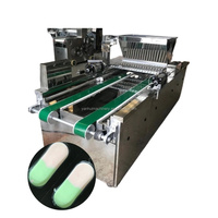 Ligne de production entièrement automatique de machine à gâteau muffins au chocolat bicolore à cupcake bicolore