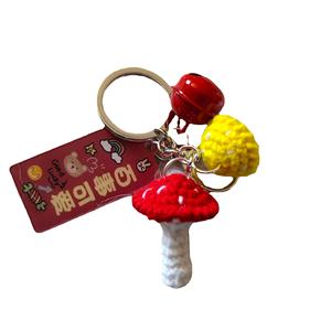 Llavero de Peluche de Hongo Tejido a Mano, Colgante de Campana, Hongo Amarillo y Rojo, Lindos Llaveros para Niñas, Regalo para Niños, Llavero de Hongo - Product Image 1