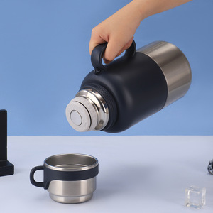 Customize 1.6l 2l Double Wall 316 Stainless Steel Insulated Thermal Water Bottle <b>Large</b> Capacity Car Tumbler For Traveling - Product Image 4