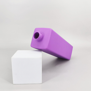 Custom 1L 32oz Trigger <strong>Sprayer</strong> Plastic Bottle <strong>Chemical</strong> <strong>Resistant</strong> Detailing Cleaning Laundry Detergent Liquid Bottle - Product Image 4