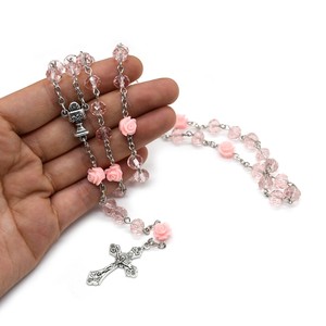 Rosario in Vetro Rosa con Decorazioni a Rosa e Croce Placcata Argento Anticato, Gioiello di Preghiera Cattolica Unisex - Product Image 5