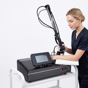 Máquina láser fraccional de CO2 de 60W, tratamiento de acné CO2, ginecología, pigmento láser CO2, dispositivo de eliminación de arrugas y pecas, garantía - Product Image 1