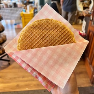 Bolsas Biodegradables para Sándwiches, Bolsas Triangulares Personalizadas Resistentes a la Grasa para Sándwiches, Pan, Hamburguesas, Donuts, Stroopwafels y Dulces - Product Image 1