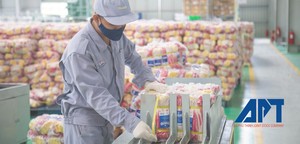 Gants antistatiques en fibre de carbone ESD, gants de travail en nylon enduits de PU pour l'électronique, les circuits imprimés, les salles blanches, les laboratoires, fabrication OEM au Vietnam, sur mesure - Product Image 6