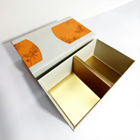 Boîtes rigides personnalisées en carton recyclable pour tartes aux œufs avec fenêtre et fermeture magnétique pour l'emballage de snacks, estampage direct usine