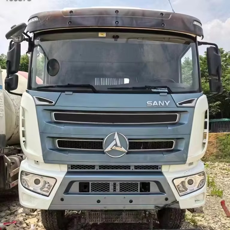 High Productivity 12-Cubic Meter Lightweight Used Mixer Truck Sany 21-Year Old Concrete Transporter Vehicle Core Engine