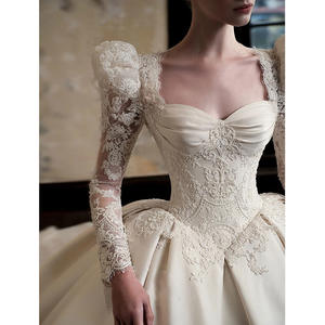 חם למכירה מתקדם מרקם חרוזים צפלים שרוול ארוך רטרו צרפתי סאטן שמלת כלה חדשה שמלת כלה גדולה חדשה שמלות כלה גדולה מגורדת קלאסי - Product Image 3