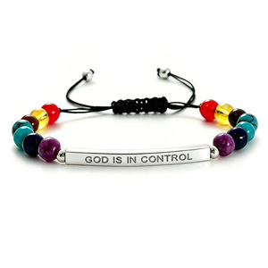 Pulsera <span class=keywords><strong>de</strong></span> 7 Chakras con Cordón Trenzado <span class=keywords><strong>de</strong></span> Piedras Naturales, Grabado con la Frase GOD IS IN CONTROL, Barra <span class=keywords><strong>de</strong></span> Acero Inoxidable Ajustable, Joyería Cristiana Unisex - Product Image 6