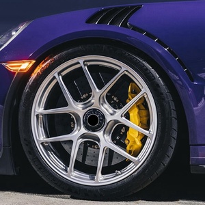 17 <span class=keywords><strong>18</strong></span> 19 20 21 22 23 24 26 pulgadas rueda forjada para <span class=keywords><strong>Porsche</strong></span> 996 711 Cayman taycan Carrera GT GTS 448 <span class=keywords><strong>550</strong></span> Turbo S California GT4 c4s - Product Image 1