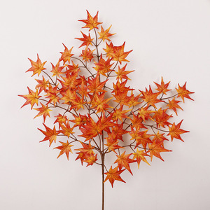 Rama de Hoja de Arce Artificial, Color Rojo Anaranjado, de Plástico y Tela, Accesorio de Decoración para Bodas, Adorno de Jardín de Alta Simulación - Product Image 1