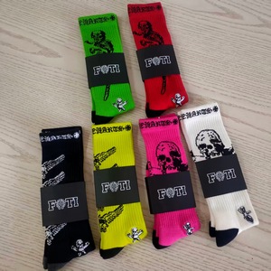 Chaussettes en coton King Mcgreen Star Chrome Heartt Cross Love CH <span class=keywords><strong>Bengali</strong></span> Striped Alphabet Graffiti Skull pour hommes et femmes - Product Image 1