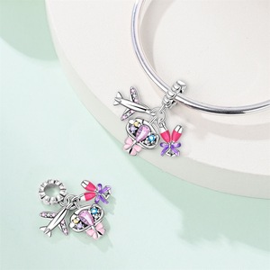 Abalorio Colgante de Cobre con Esmalte, Diseño de Verano, Vacaciones en la Playa, Viaje y Avión, Joyería para Pulsera, Regalo para Mujeres y Niñas - Product Image 3