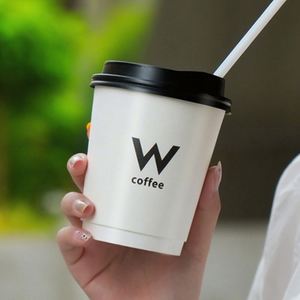 Vasos de Café Desechables de Papel Kraft Biodegradable Blanco de Doble Capa con Tapa y Logotipo Personalizado de 8oz, 12oz, 16oz y 10oz - Product Image 2