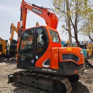Excavadora Usada DOOSAN DX75LC-9C DX75 de 7 Toneladas y 8 Toneladas, Miniexcavadora Coreana de Segunda Mano, Maquinaria de Movimiento de Tierras, Excavadora de Orugas Original Usada - Product Image 1