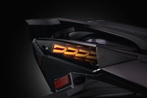 Feu arrière multifonctionnel à LED pour moto Version universelle Coque blanche pour Sym Jetsl - Product Image 6