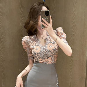 Blusa de Mujer ZYHT 20488, Verano, Sexy, Cuello <span class=keywords><strong>en</strong></span> V Profundo, Encaje de <span class=keywords><strong>Crochet</strong></span>, Ajustada, Casual, Manga Corta Abullonada, Diseño Floral Bordado - Product Image 2
