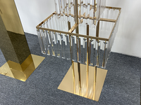 Arche de fond en métal pour décoration de scène de mariage avec porte ouvrante