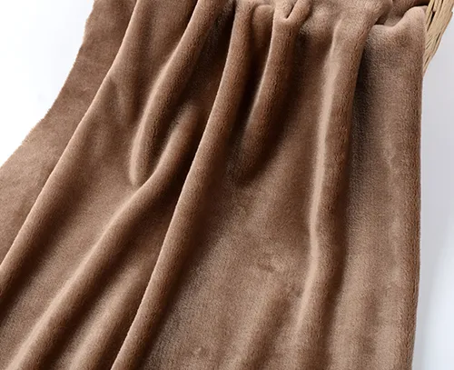 Tela de lana de franela de felpa de pelo corto de poliéster multicolor suave personalizado para mantas y prendas de vestir