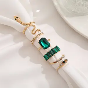 Conjunto de 6 peças de anel criativo com diamantes verde e cobra retrô esmeralda zircão articulado