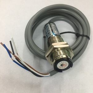 Interruptor Fotoeléctrico SICK CDD 11N, Sensor de Alta Precisión para Aplicaciones de Impresoras de Inyección de Tinta - Product Image 1