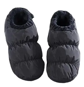 Chinelos de inverno femininos quentes interiores silenciosos sola macia sapatos casuais masculinos casa grosso para baixo botas de tornozelo de algodão feminino