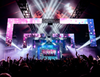 Stock de EE. UU. |   Pantalla LED para Interiores Serie K P2.6 - Módulo de Mantenimiento Trasero, Panel de Visualización Empalmable para Grandes Eventos