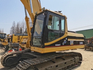 Excavatrice sur chenilles d'occasion Cat330BL 2018, d'origine japonaise, 30 tonnes, bon état de marche, moteur, engrenage, cœur, promotion à prix réduit - Product Image 4