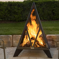 Foyer extérieur en acier corten pour le stockage du bois de jardin