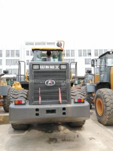 High Quality Shandong Lingong SDLG LG953 Front Loader 5Ton Rated Load 2018-2022 <b>Model</b> 162KW Power <b>Engine</b> Motor Bearing Gearbox - Product Image 6