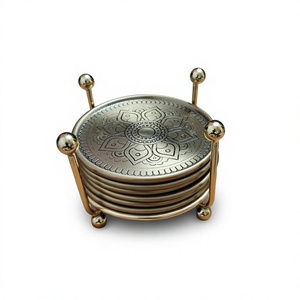 Sous-verre en cuivre gravé à la main Mandala |   Sous-verres décoratifs découpés et imprimés pour tasses à thé/café |   Résistant à la chaleur, portable, moderne, pour mariage - Product Image 2