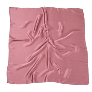 <span class=keywords><strong>Foulard</strong></span> Quadrato Classico da Donna in Raso di <span class=keywords><strong>Seta</strong></span> <span class=keywords><strong>Rosso</strong></span> Tinta Unita 50cm, Elegante Sciarpa Semplice per Collo, Ideale per Matrimoni, Feste e Cerimonie di Laurea - Product Image 6