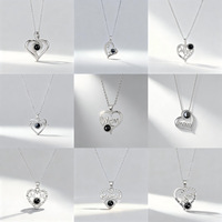 Collier de projection photo personnalisé sur chaîne en acier inoxydable, pendentif cœur et fleur avec image DIY pour couples et familles