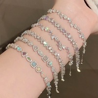 Bracelet papillon fleur en zircon électroplaqué ultra-brillant de style coréen, bracelet élégant haut de gamme de luxe léger