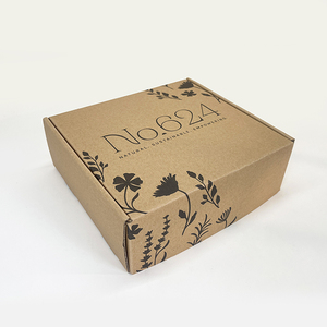 Boîte d'expédition en <span class=keywords><strong>carton</strong></span> kraft recyclable avec logo personnalisé en relief, imprimée avec du papier artistique, emballage en <span class=keywords><strong>carton</strong></span> ondulé pour l'envoi postal et l'expédition - Product Image 1