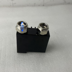 เทอร์โมสตัทเครื่องยนต์ 68186711AA สำหรับรถบรรทุกดีเซล Dodge Cummins อะไหล่ทดแทน - Product Image 2