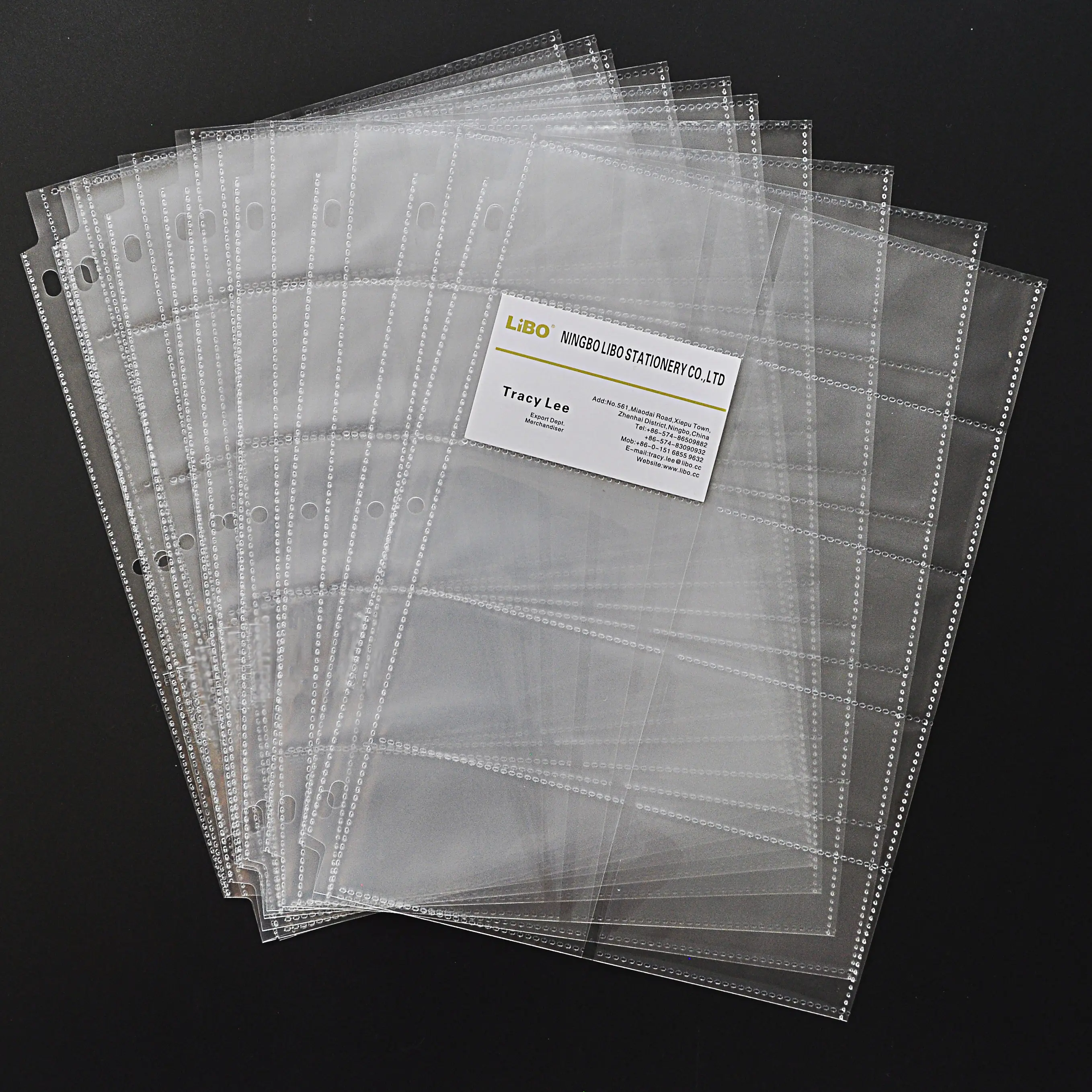 3 delikli plastik şeffaf kartvizit tutucu koruyucu kollu 3-Ring bağlayıcı için tutabilir 3.5x2 inç kartvizitler