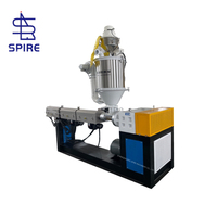 Machine de fabrication de tuyaux en PVC renforcés de fibres avec moteur à vis simple SPIRE, haute productivité 120-150 kg/h pour