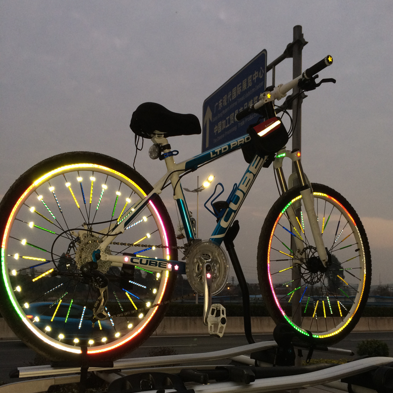 12pcs Riding Bicycle Bike Wheel White Spokes Reflective Safety Mount Warning Light Sticks Tube Safe Cycling Clip Spoke Reflector