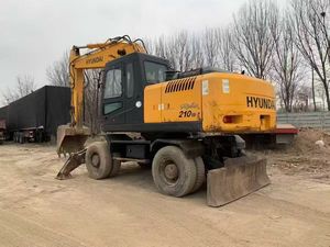 Excavatrice d'occasion Hyundai R210-7 – Équipement de construction fiable et bien entretenu à prix avantageux – Vente flash Hyundai R210-7 210W-7 - Product Image 4
