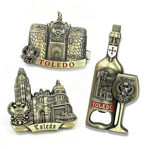 Abridor de Botellas Magnético Vintage de Metal con Forma de Botella de Vino de Madrid <span class=keywords><strong>Toledo</strong></span>, Souvenir de Aleación de Zinc, Adhesivo para Refrigerador, Decoración de Monumento Urbano - Product Image 2