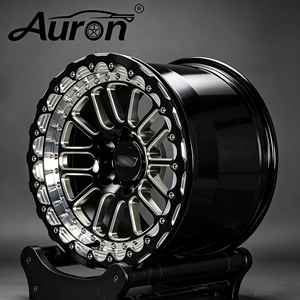 Jante en alliage multi-rayons Auron 5.5x15 Noir brillant avec lèvre usinée monobloc pour voitures particulières - Product Image 2