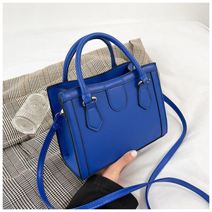 Bolso <span class=keywords><strong>de</strong></span> mano tipo bandolera <span class=keywords><strong>de</strong></span> estilo <span class=keywords><strong>de</strong></span> diseñador <span class=keywords><strong>de</strong></span> lujo para mujer, bolso <span class=keywords><strong>de</strong></span> hombro <span class=keywords><strong>de</strong></span> moda informal con textura Simple y caramelo - Product Image 1