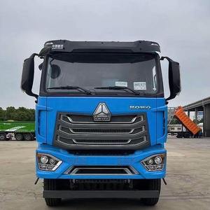 Camion benne basculante puissant HOWO NX 8x4 12 roues pour l'exploitation minière, la construction et le développement des infrastructures - Product Image 1