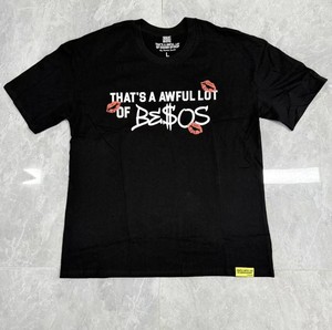 Camiseta de Hombre de Alta Calidad, 100% Algodón, Cuello Redondo, Estampado de Letras, Capacidad de Escaneo Reflectante, con la Frase 'THAT'S a AWFUL LOT of COUGH SYRUP' - Product Image 3