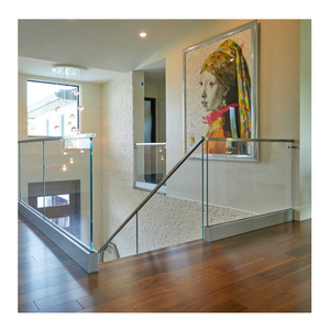 Rampe en verre à canal en U de style américain contemporain de 12 mm pour villa, hôtel, escalier, terrasse, balcon, cour, garde-corps - Product Image 4